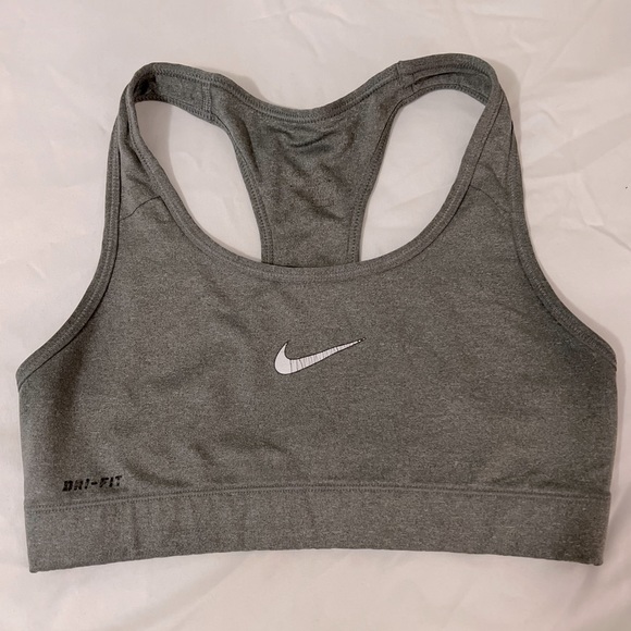 Nike Swoosh Light Support Sports Bra - Picture 1 of 6